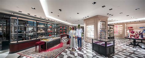 gucci paragon|A visual tour through the newly renovated Gucci Paragon boutique.